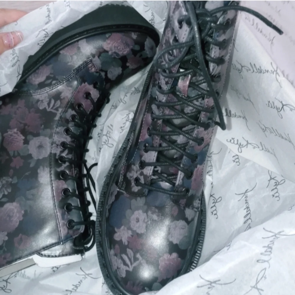 Kendall & Kylie Floral Combat Boots Women's Size 6.5 NWT - NIB - Picture 4 of 11
